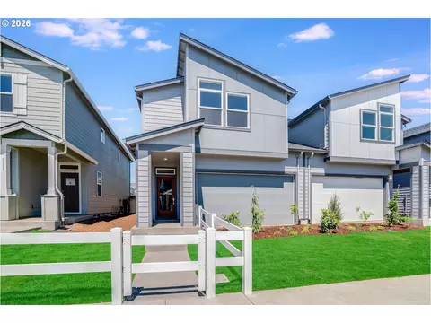 8875 SW Mohegan Ln, Tualatin, OR 97062