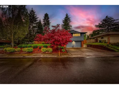 4615 NW Salishan Dr, Portland, OR 97229