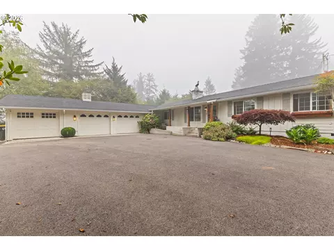 83447 Spruce Ln, Florence, OR 97439