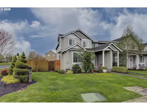 Exterior - 2398 SE Palmquist Rd, Gresham, OR 97080 photo 2 of 12