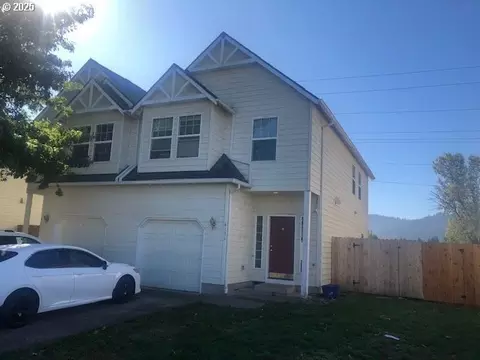 4131 Forsythia St, Springfield, OR 97478