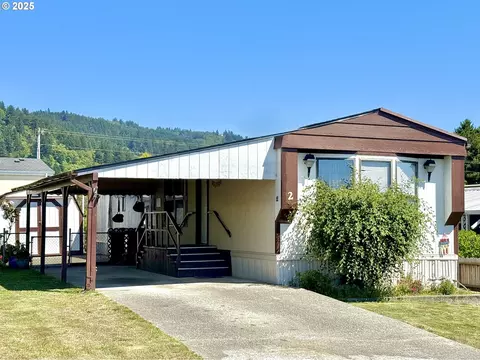 98042 W Benham Ln #2, Brookings, OR 97415