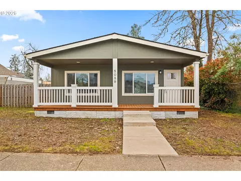 5089 D St, Springfield, OR 97478