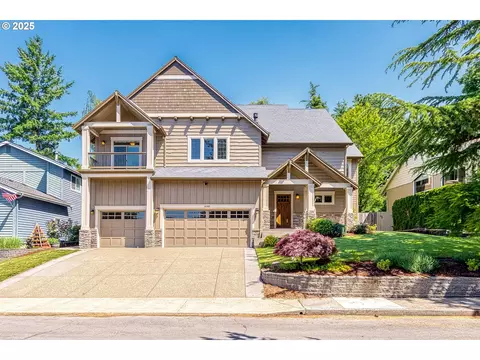 8585 NW Copeland St, Portland, OR 97229