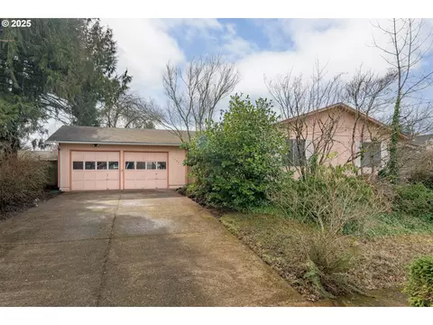 3462 Parish St, Eugene, OR 97401