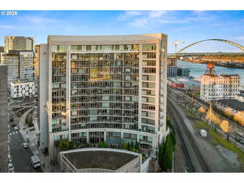 949 NW Overton St #301, Portland, OR 97209