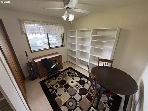 Other - 392 S 37th St, Springfield, OR 97478 photo 5 of 7