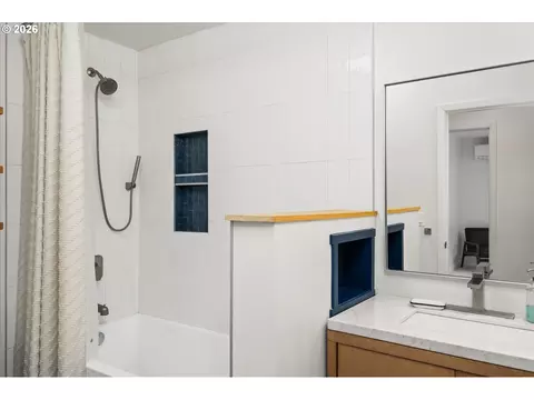 1980 Kimberly Dr, Eugene, OR 97405 photo 34