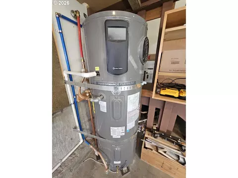 Other - 1321 NW Horn Ave, Pendleton, OR 97801 photo 15 of 17