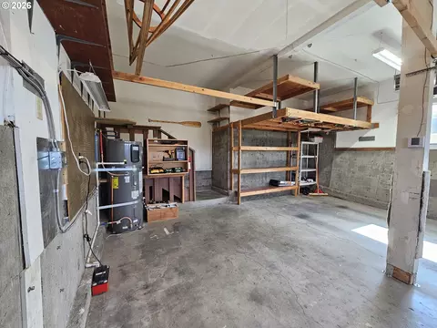 Other - 1321 NW Horn Ave, Pendleton, OR 97801 photo 13 of 17