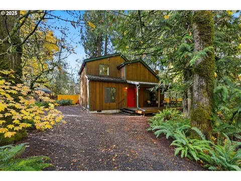 65582 E Timberline Dr, Rhododendron, OR 97049