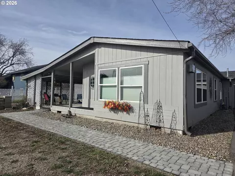 3115 Grove, Baker City, OR 97814