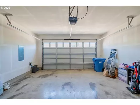 Other - 948 Laurel Pl, Silverton, OR 97381 photo 11 of 12