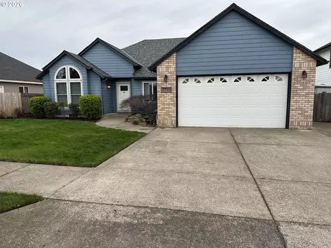1716 SE 10th Pl, Canby, OR 97013
