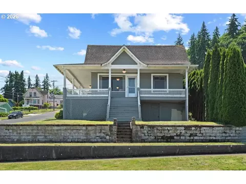 406 W C St, Rainier, OR 97048