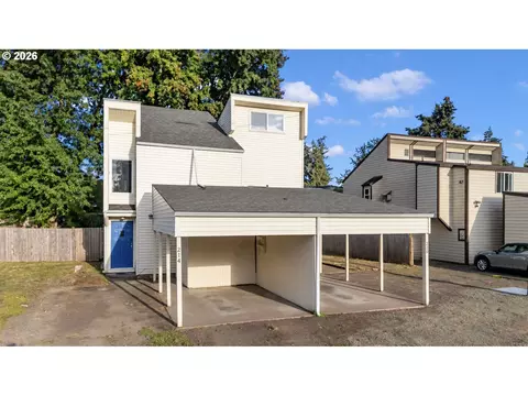 220 SE 28th Ave, Hillsboro, OR 97123
