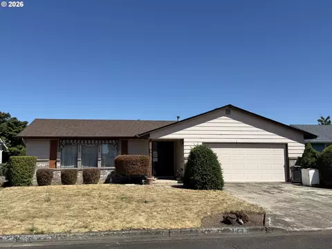 2044 Astor Way, Woodburn, OR 97071