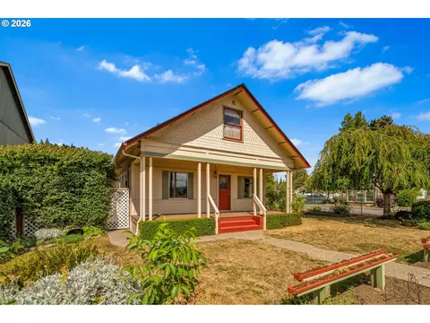 1235 C St, Washougal, WA 98671