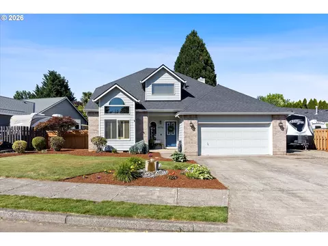 19778 Castleberry Loop, Oregon City, OR 97045