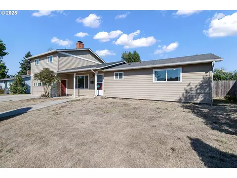 1210 Kenray Loop, Springfield, OR 97477