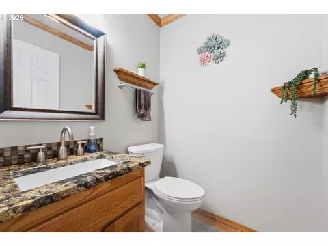 Bath - 2675 NE Cleveland Ave, Gresham, OR 97030 photo 1 of 3