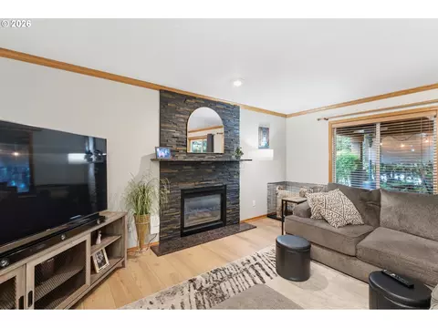 Living - 2675 NE Cleveland Ave, Gresham, OR 97030 photo 3 of 3
