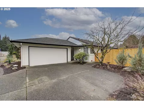 2504 SE Balboa Dr, Vancouver, WA 98683