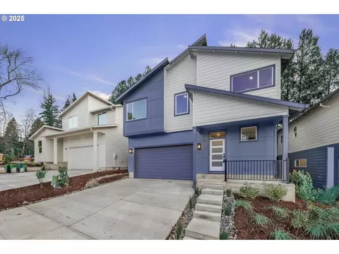 Exterior - 284 NW Mawrcrest Ave, Gresham, OR 97030 photo 5 of 6