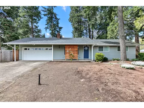 3308 Admiral St, Eugene, OR 97404