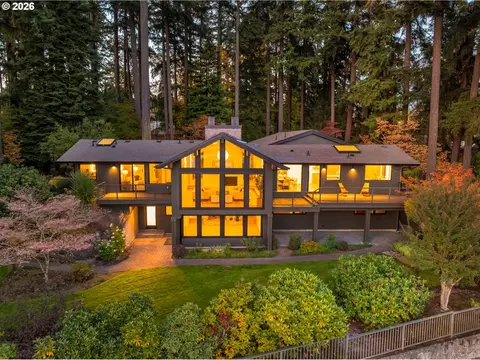 10000 SEvergreen Hwy, Vancouver, WA 98660
