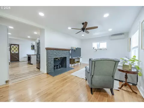 Living - 1362 W 11th Ave, Eugene, OR 97402 photo 1 of 4