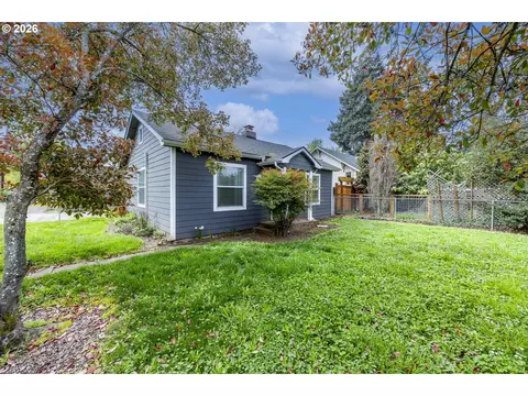 Exterior - 1362 W 11th Ave, Eugene, OR 97402 photo 1 of 2