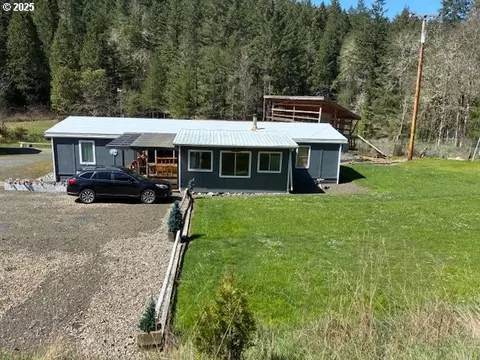 8738 Buckhorn Rd, Roseburg, OR 97470