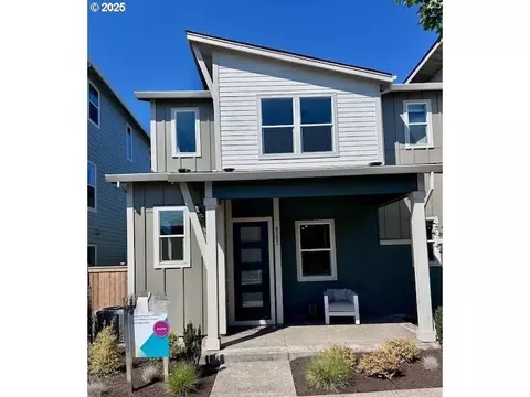 8283 SE Blanton St, Hillsboro, OR 97123