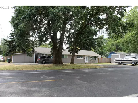 1133 West St, Saint Helens, OR 97051