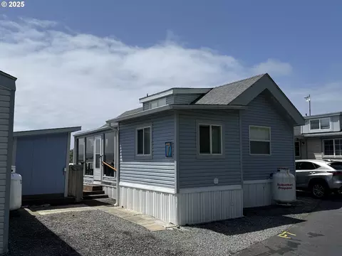 16219 Lower Harbor Rd #P7, Brookings, OR 97415