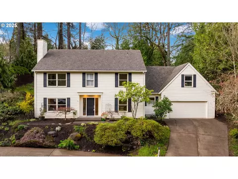 10864 SW Creightonwood Pl, Portland, OR 97219