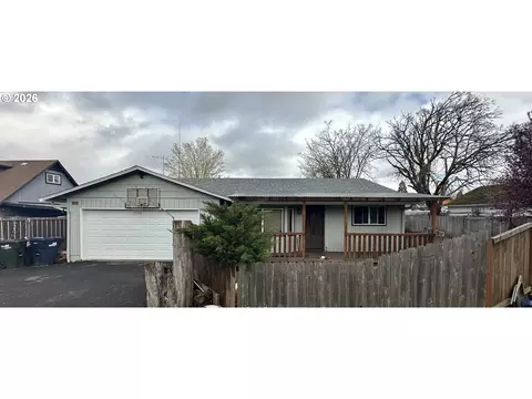 1435 5th St, Springfield, OR 97477