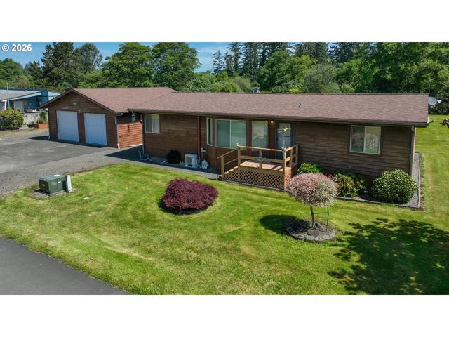 7115 Ortelius Dr, Ilwaco, WA 98624
