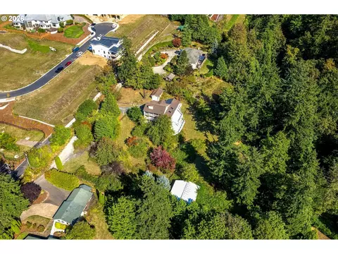 View/Area - 3102 NW 16th Ave, Camas, WA 98607 photo 2 of 3