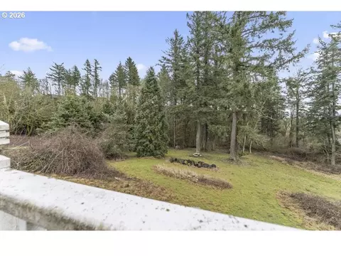 Exterior - 3102 NW 16th Ave, Camas, WA 98607 photo 3 of 5
