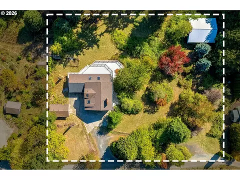 View/Area - 3102 NW 16th Ave, Camas, WA 98607 photo 3 of 3