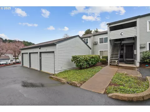 159 SW Florence Ave #C15, Gresham, OR 97080