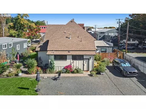 Exterior - 436 Lincoln St, Eugene, OR 97401 photo 3 of 14
