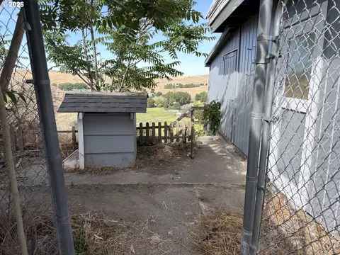 40 NE Mount Hebron Dr, Pendleton, OR 97801 photo 5