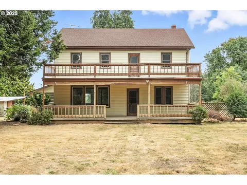14850 NE Countryside Dr, Aurora, OR 97002