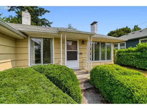 3828 NE 75th Ave, Portland, OR 97213
