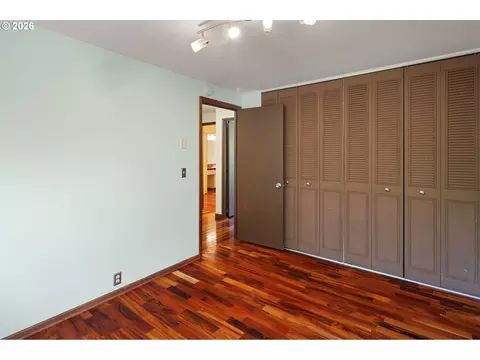 2670 E Windsor Cir, Eugene, OR 97405 photo 19