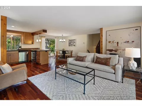 2670 E Windsor Cir, Eugene, OR 97405 photo 6
