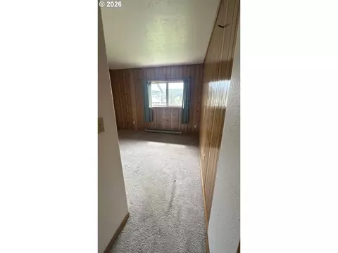 Bedroom - 703 Broadway St, Spray, OR 97874 photo 4 of 4